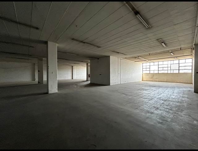 1,620M² WAREHOUSE TO LET IN WYNBERG