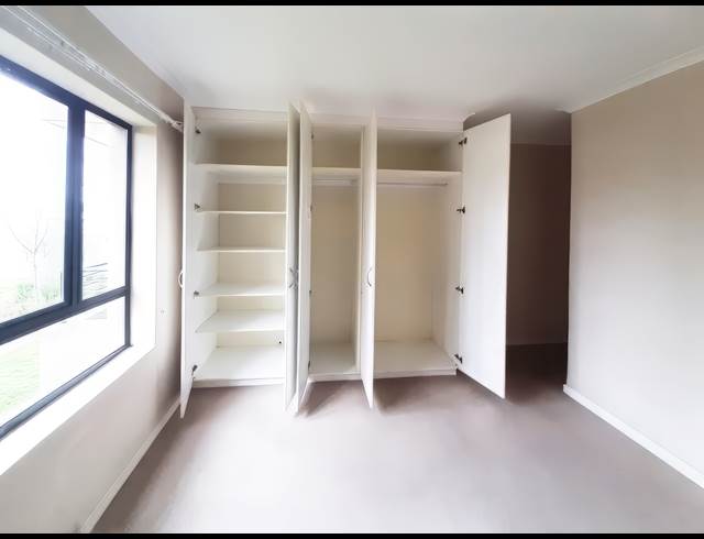 2 Bedroom Apartment Somerset Links