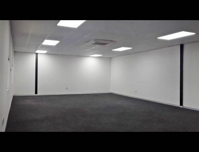 359M² OFFICE TO LET IN OLIVEDALE