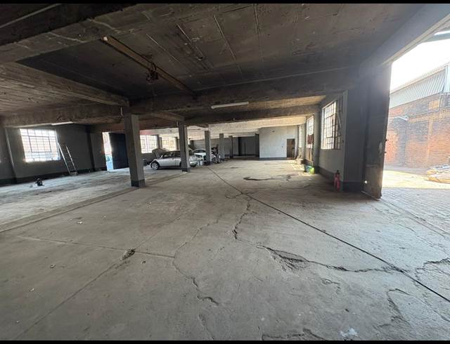 500M² WAREHOUSE TO LET IN GERMISTON INDUSTRIAL