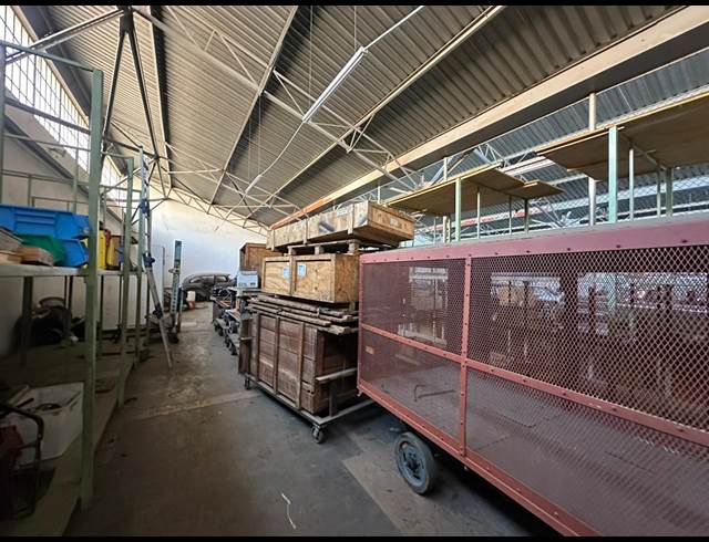745M² WAREHOUSE TO LET IN ELANDSFONTEIN