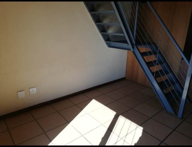 1 BEDROOM PROPERTY TO RENT IN DASSIE RAND