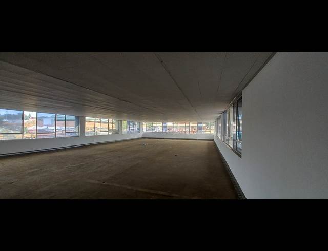 536M² BUSINESS TO LET IN BORDEAUX