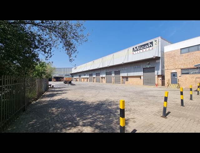 6,561M² WAREHOUSE TO LET IN HUGHES