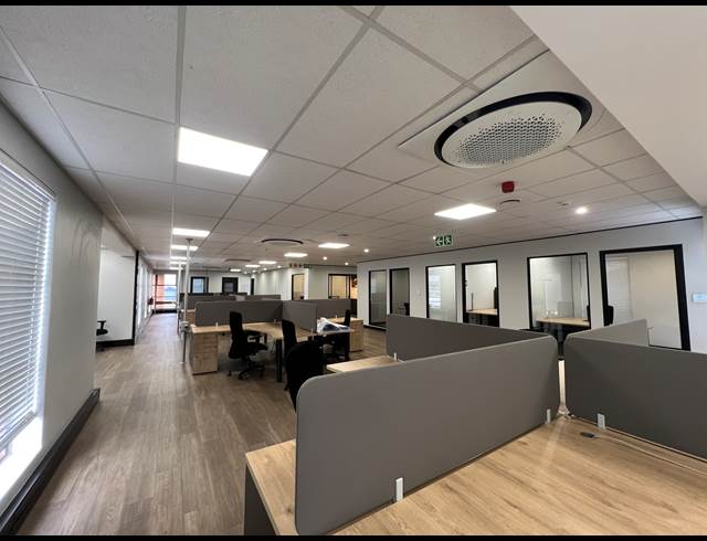 246M² OFFICE TO LET IN CENTURION CENTRAL