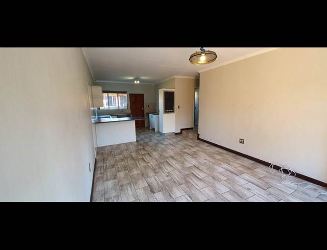 3 bed property to rent in NORTHRIDING