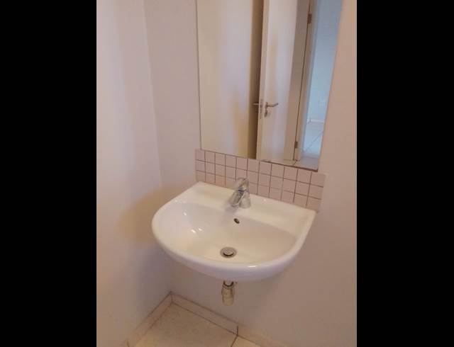 1 BEDROOM APARTMENT TO LET IN BALLITO CENTRAL
