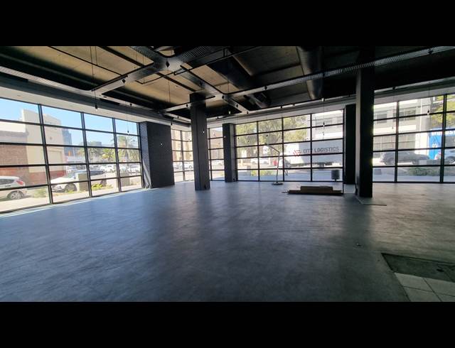 443M² RESTAURANT TO LET IN WOODSTOCK