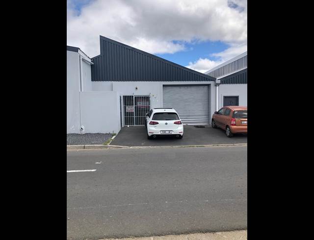 195M² WAREHOUSE TO LET IN WETTON