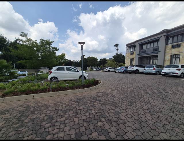 377M² OFFICE TO LET IN SANDTON CENTRAL