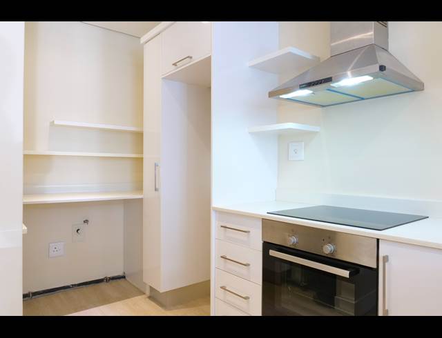 2 BEDROOM APARTMENT RENTED IN CLAREMONT UPPER