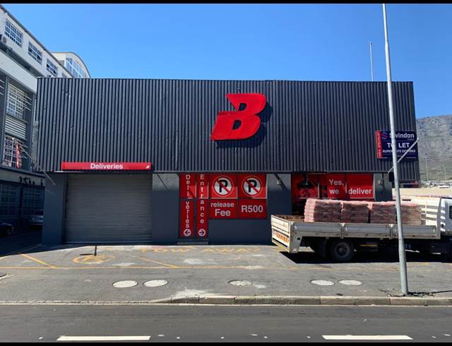1,320M² BUILDING TO LET IN WOODSTOCK