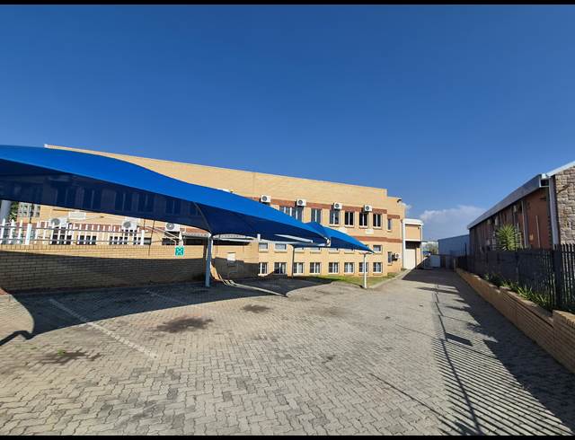 1,016M² WAREHOUSE TO LET IN HALFWAY HOUSE
