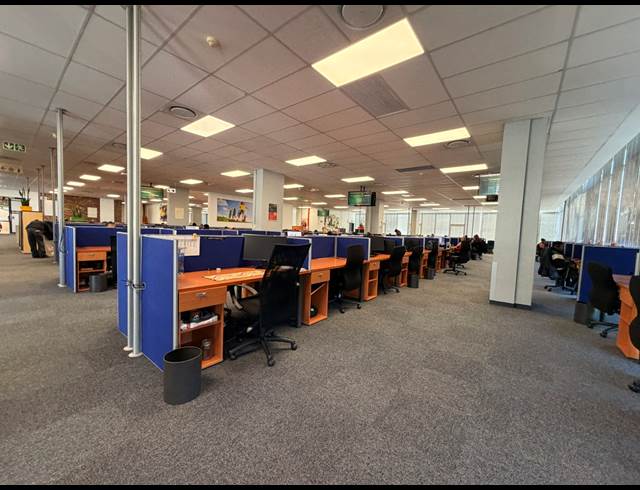 5,141M² OFFICE TO LET IN CAPE TOWN CITY CENTRE