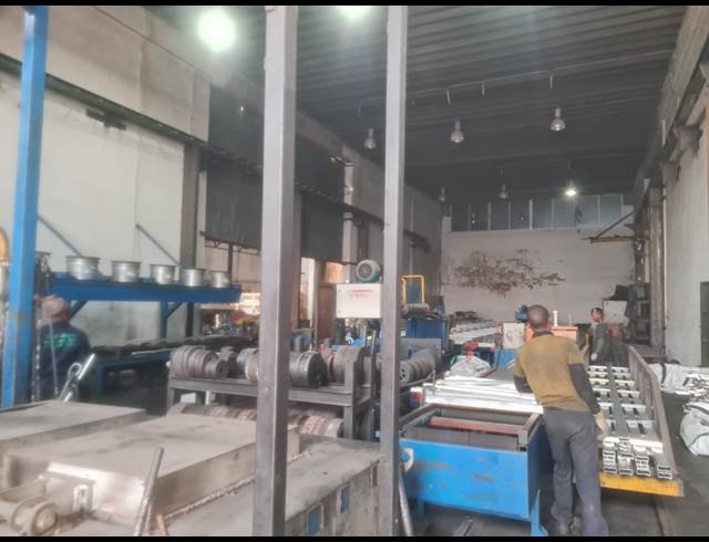 3,000M² INDUSTRIAL YARD TO LET IN MOBENI