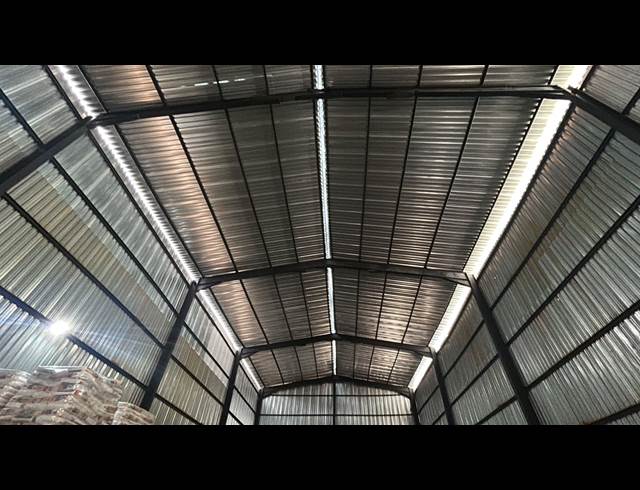 420M² WAREHOUSE TO LET IN INDUSTRIA WEST
