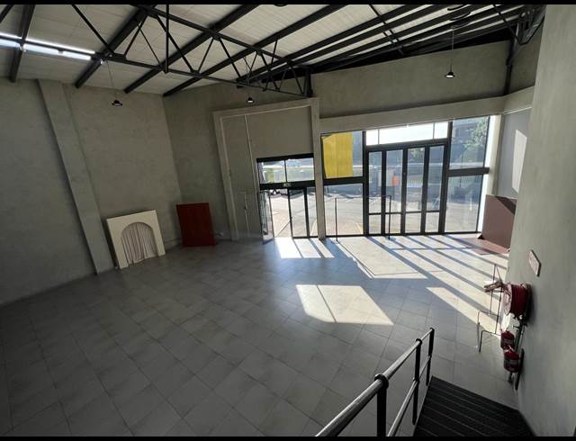 347M² WAREHOUSE TO LET IN OLIVEDALE