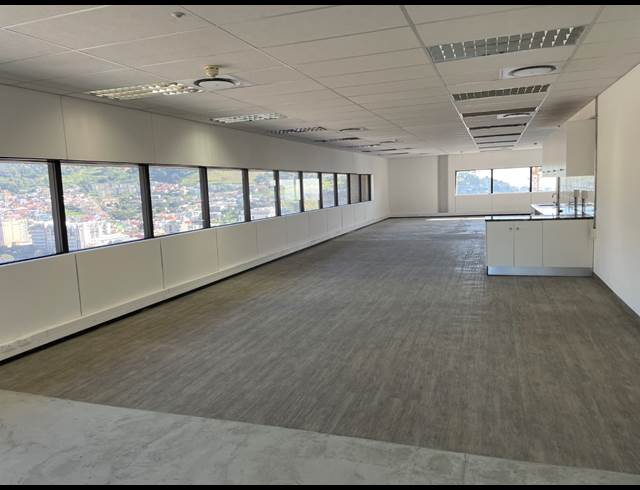 956M² OFFICE TO LET IN CAPE TOWN CITY CENTRE