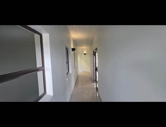 143M² OFFICE TO LET IN SONHEUWEL