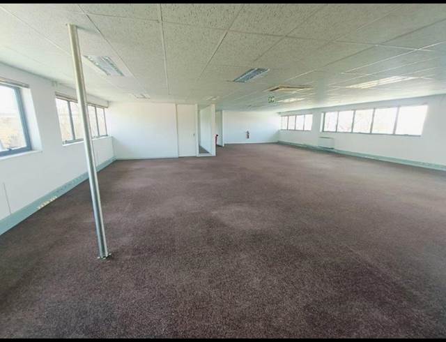 BUSINESS PROPERTY TO RENT IN RANDJESPARK