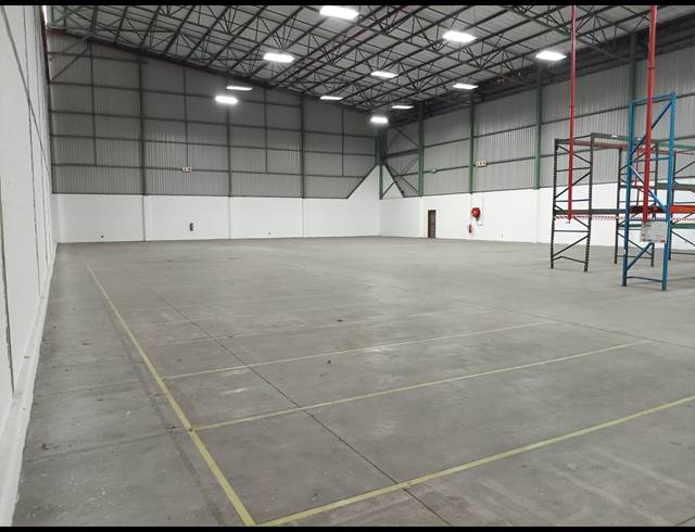 3,301.50M² WAREHOUSE TO LET IN PINETOWN CENTRAL