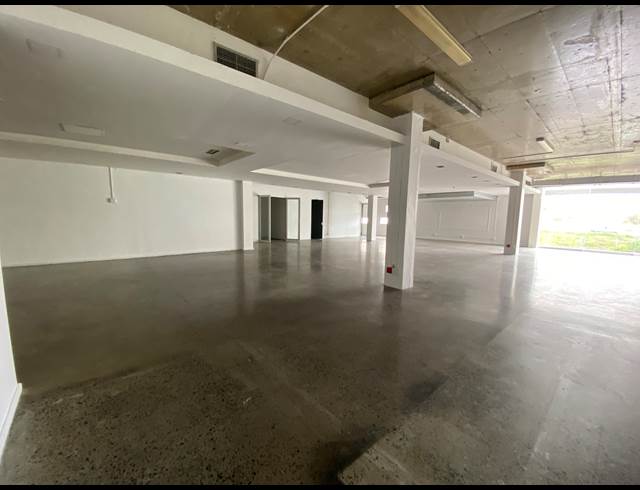 348M² OFFICE TO LET IN BROOKLYN