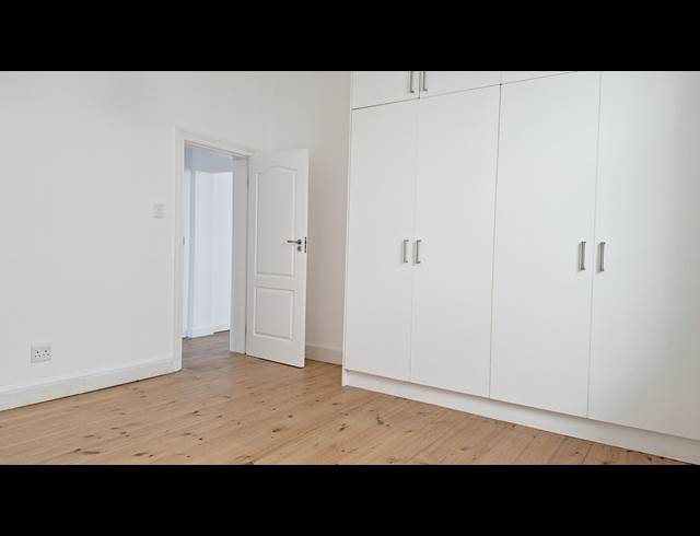 2 bed property to rent in OBSERVATORY