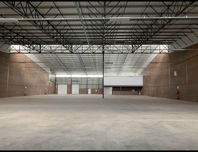 2,456M² WAREHOUSE TO LET IN SAMRAND BUSINESS PARK