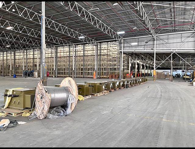 52,400M² WAREHOUSE TO LET IN ELANDSFONTEIN