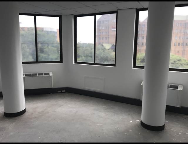 120M² OFFICE TO LET IN CENTURION CENTRAL