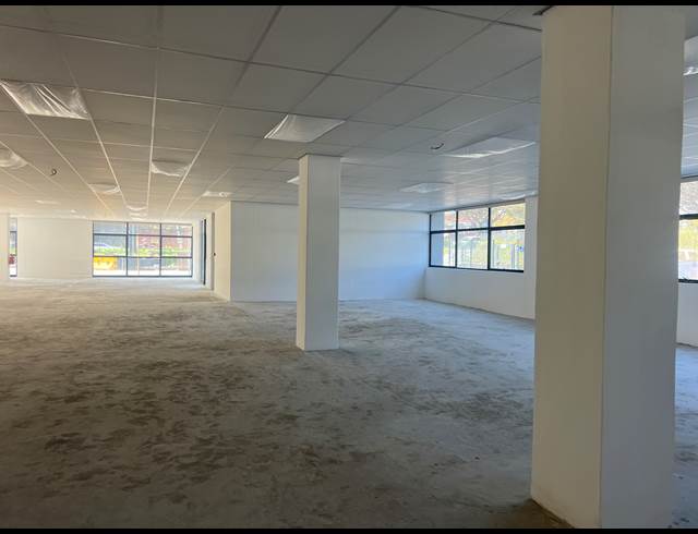 307M² OFFICE TO LET IN ILLOVO