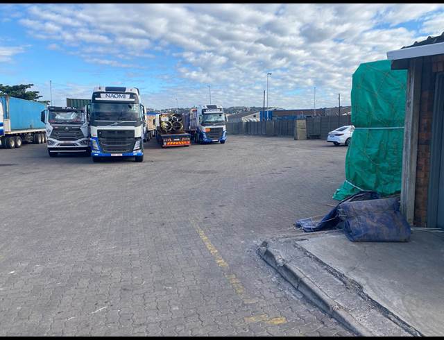 6,000M² WAREHOUSE TO LET IN JACOBS
