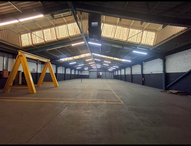 1,001.70M² WAREHOUSE TO LET IN WILSONIA