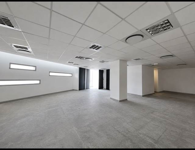 284M² OFFICE TO LET IN ILLOVO