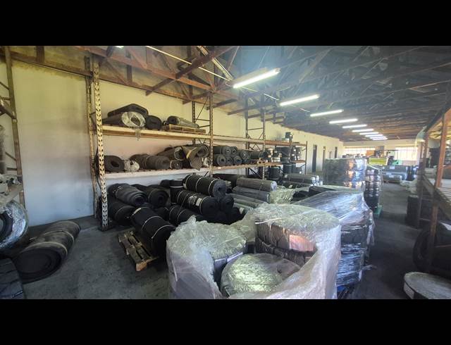 310M² FACTORY TO LET IN BOKSBURG EAST