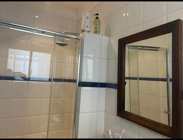 1 BEDROOM STUDIO APARTMENT TO LET IN THE GARDENS
