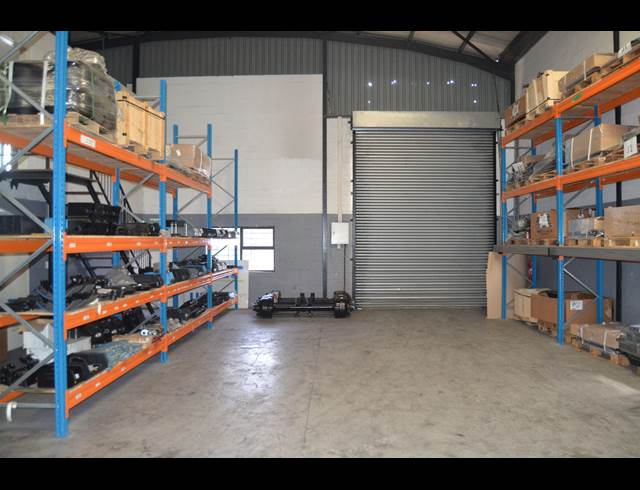 273M² WAREHOUSE TO LET IN BELLVILLE SOUTH