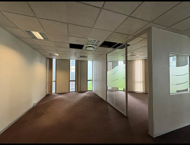 902M² OFFICE TO LET IN CAPE TOWN CITY CENTRE