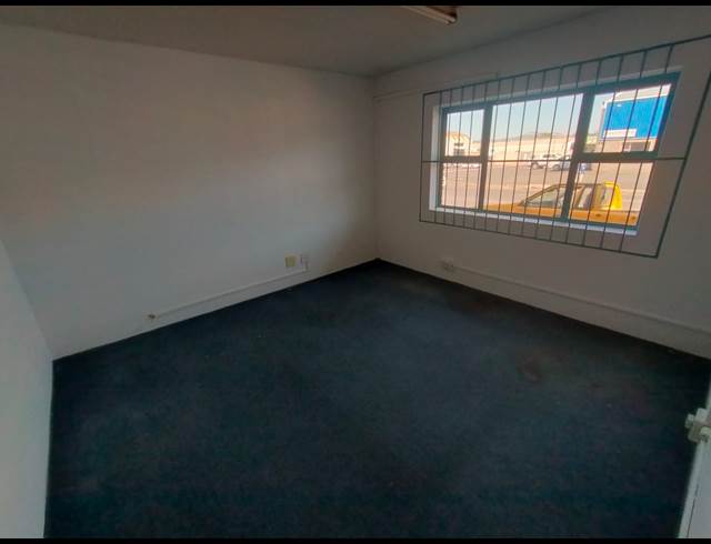 100M² OFFICE RENTED IN BRACKENFELL INDUSTRIAL