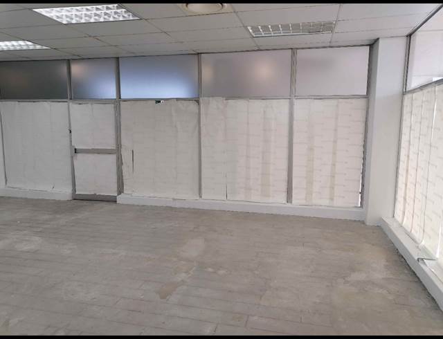 76M² RETAIL TO LET IN DURBANVILLE CENTRAL