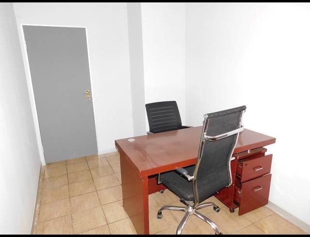 132M² OFFICE TO LET IN BORDEAUX