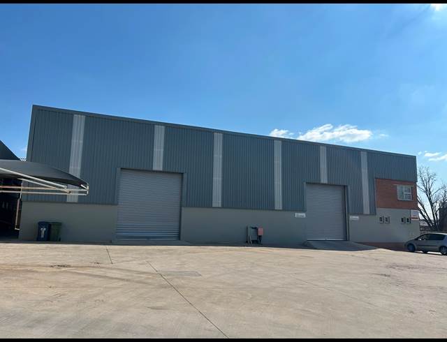 465M² WAREHOUSE TO LET IN SEBENZA