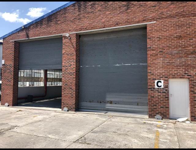 2,100M² WAREHOUSE TO LET IN BELLVILLE SOUTH