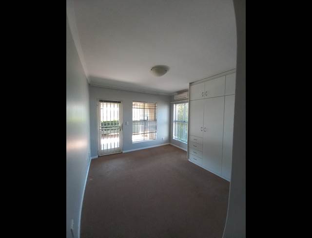 3 bed property to rent in LANGERUG