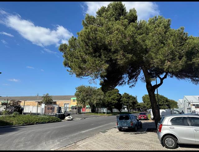 7,194M² WAREHOUSE TO LET IN EPPING INDUSTRIAL