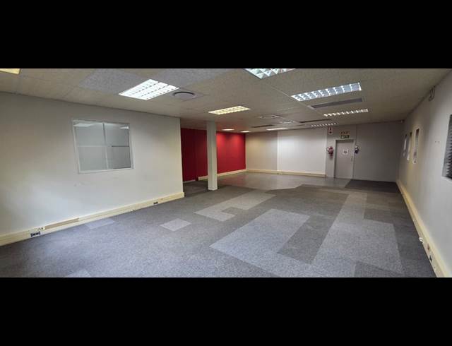 252M² OFFICE TO LET IN NELSPRUIT EXT 1