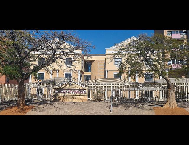124M² OFFICE TO LET IN NELSPRUIT CENTRAL