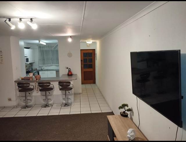 2 BEDROOM PROPERTY TO RENT IN SUNNINGHILL