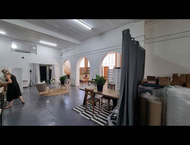 538M² RETAIL TO LET IN WOODSTOCK
