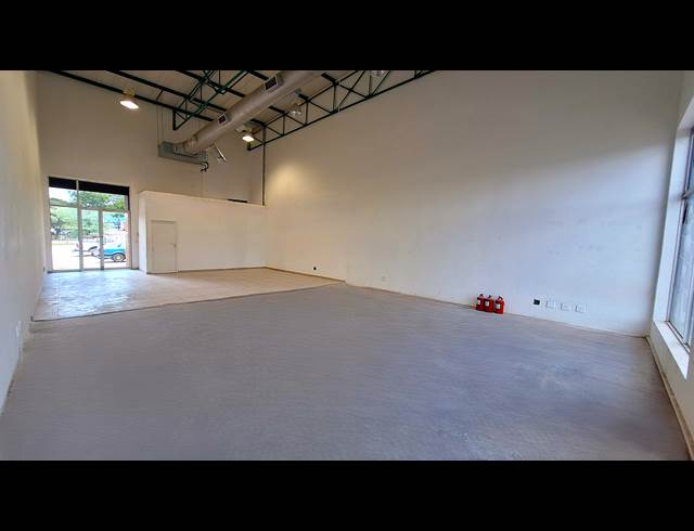 125M² RETAIL TO LET IN RIVERSIDE INDUSTRIAL PARK